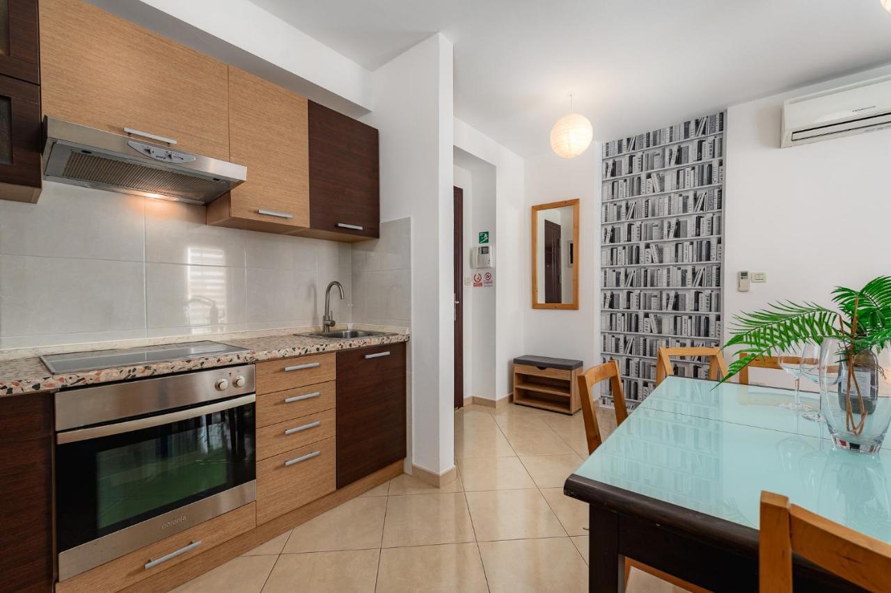Apartment Ares 14 - Umag Center Exterior foto